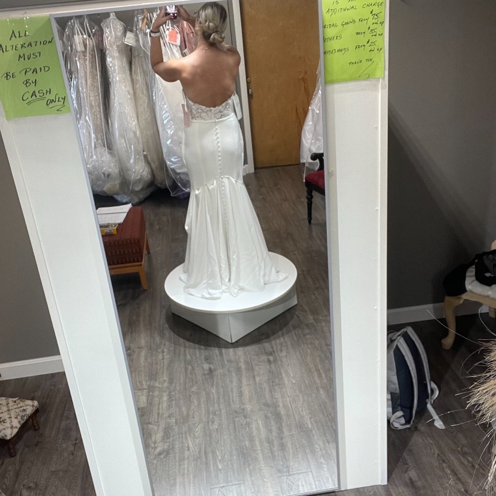 Mikaella Bridal style 2285 gown size 12 never worn, tags still on!